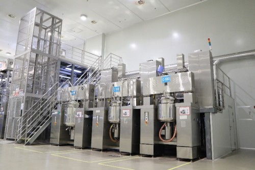 月产量4000万支,化妆品代工厂科丝美诗是怎么做到的